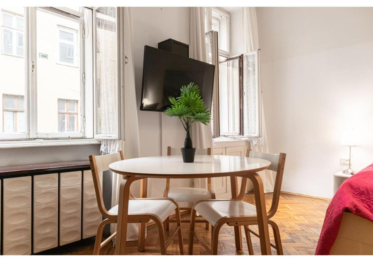 Optimal Apartment, 5 Persons, Long Stay Discount Виена Екстериор снимка